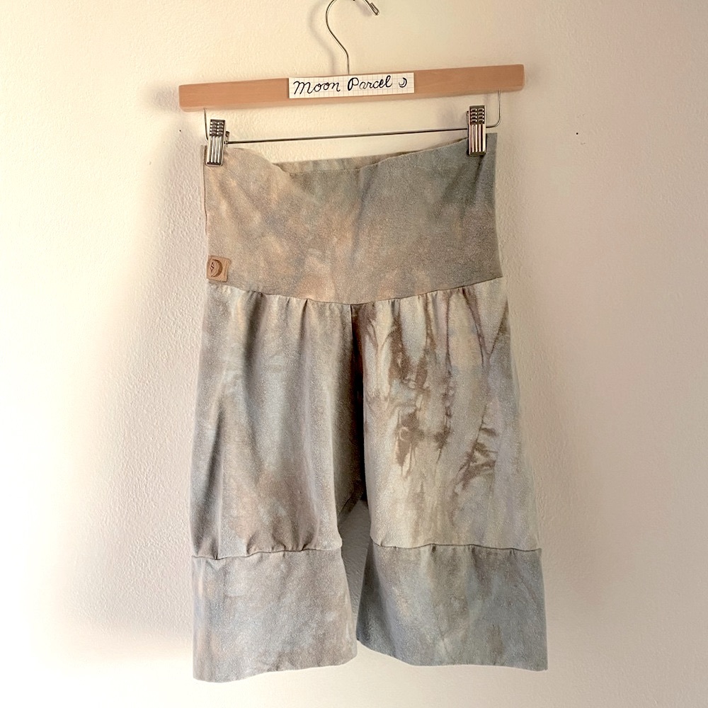 Sinew Moon shorts